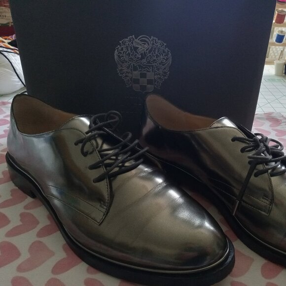 Vince Camuto Pewter Brogue shoes - Picture 3 of 4